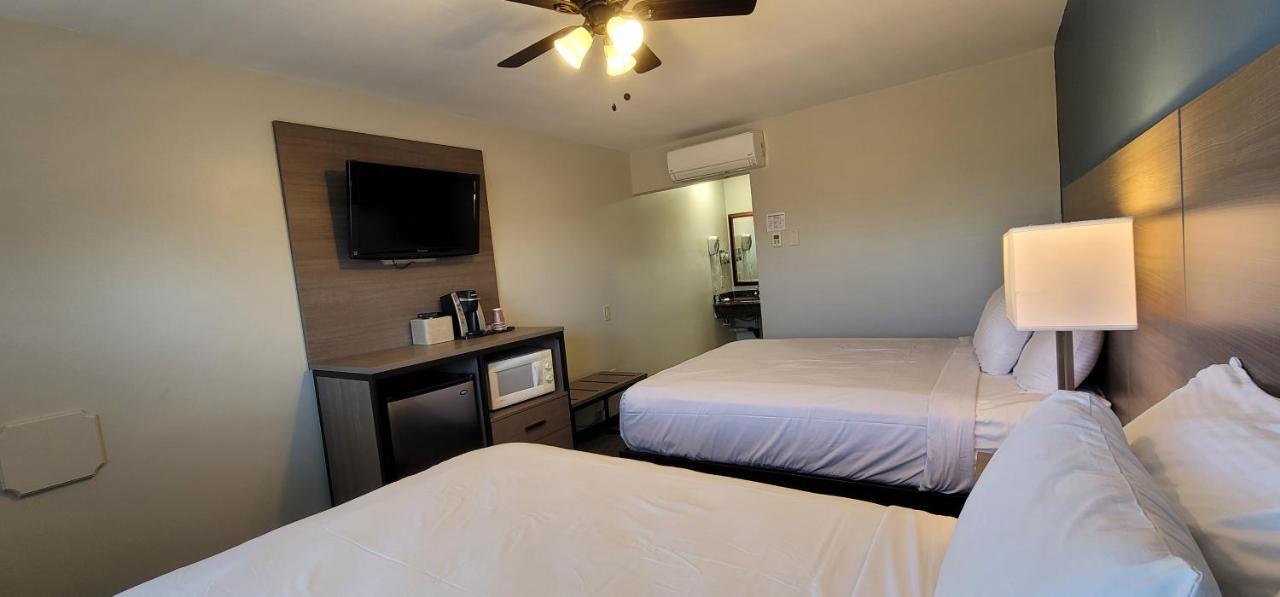 Beachwalker Inn & Suites Писмо Бич Экстерьер фото